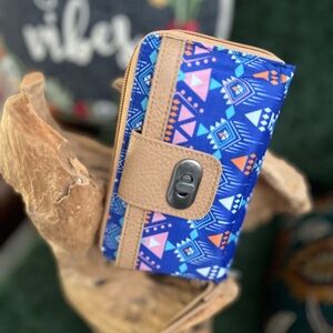 Geometric Pattern Phone Wallet Case - Blue and Tan